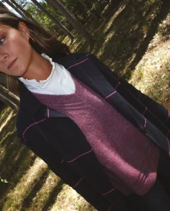 ABRIGO REUNITED · AZUL Y FUCSIA