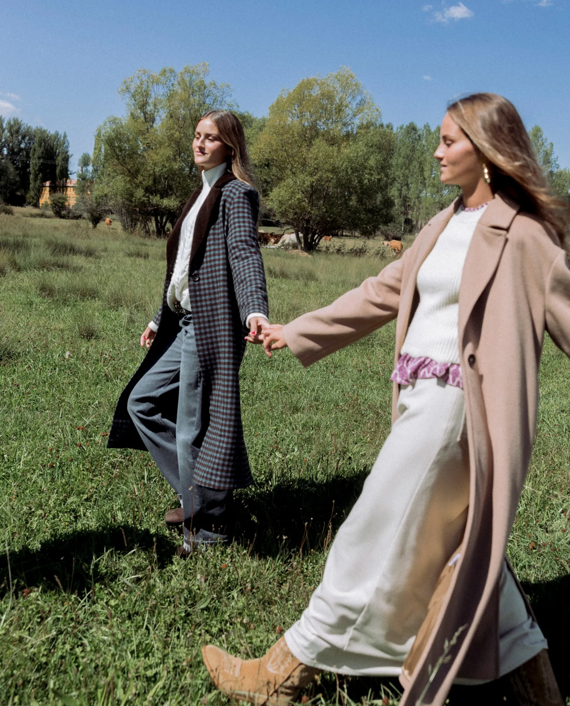 ABRIGO WALK ON BY · CUADROS