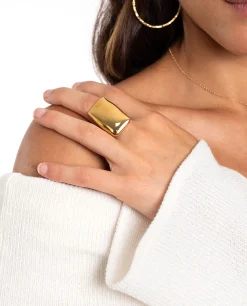 ANILLO ONE · ACERO BAÑO ORO