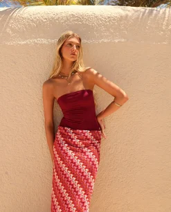 BAÑADOR ANDRATX · BURDEOS