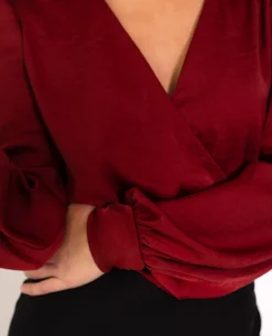 BLUSA CATALINA · BURDEOS