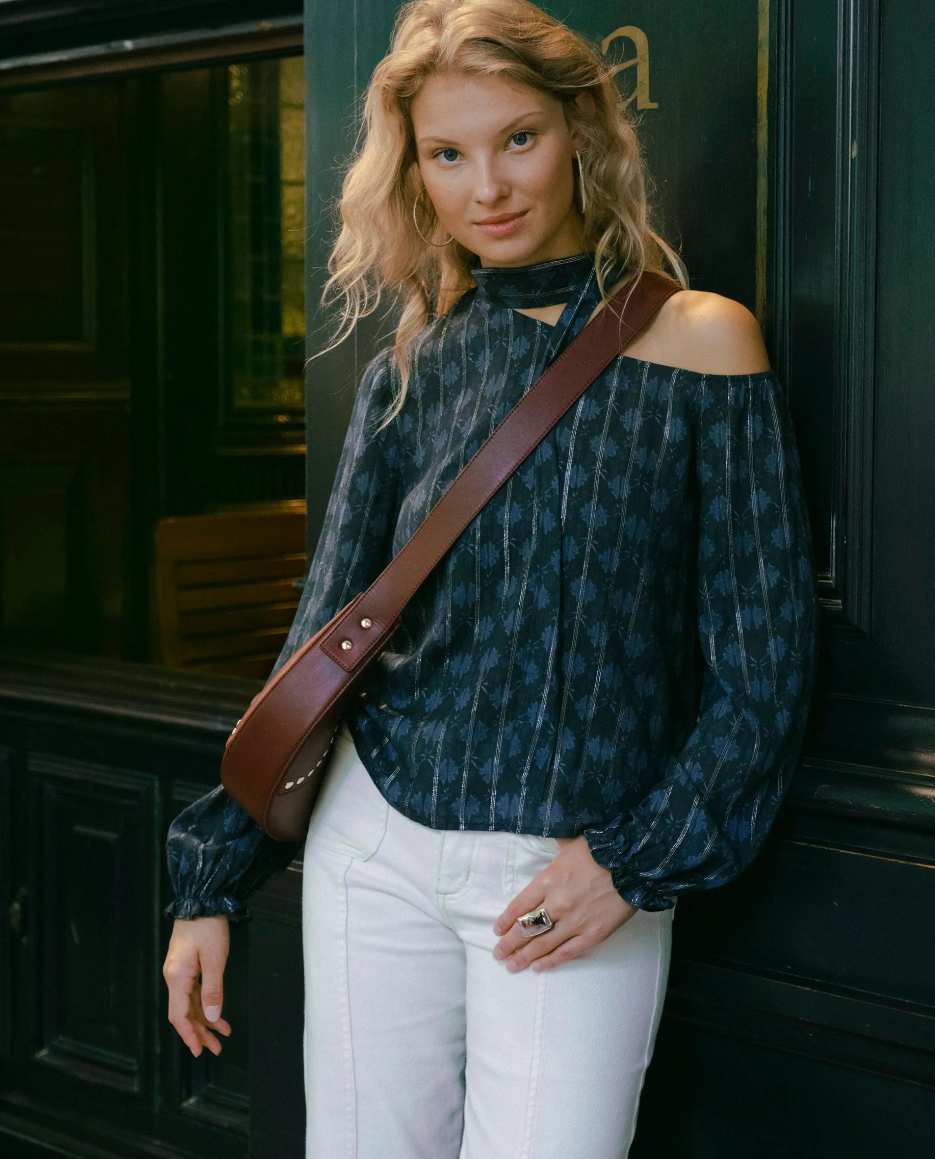 BLUSA HILLS & HUSTLE · ESTAMPADO