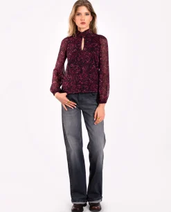 BLUSA WHISPER CHARM · ESTAMPADO