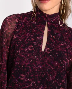 BLUSA WHISPER CHARM · ESTAMPADO