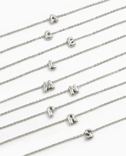 COLLAR LETRA EVERYDAY · PLATA