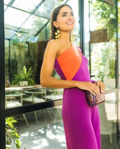 MONO MRS. RIVERA · NARANJA Y BUGANVILLA