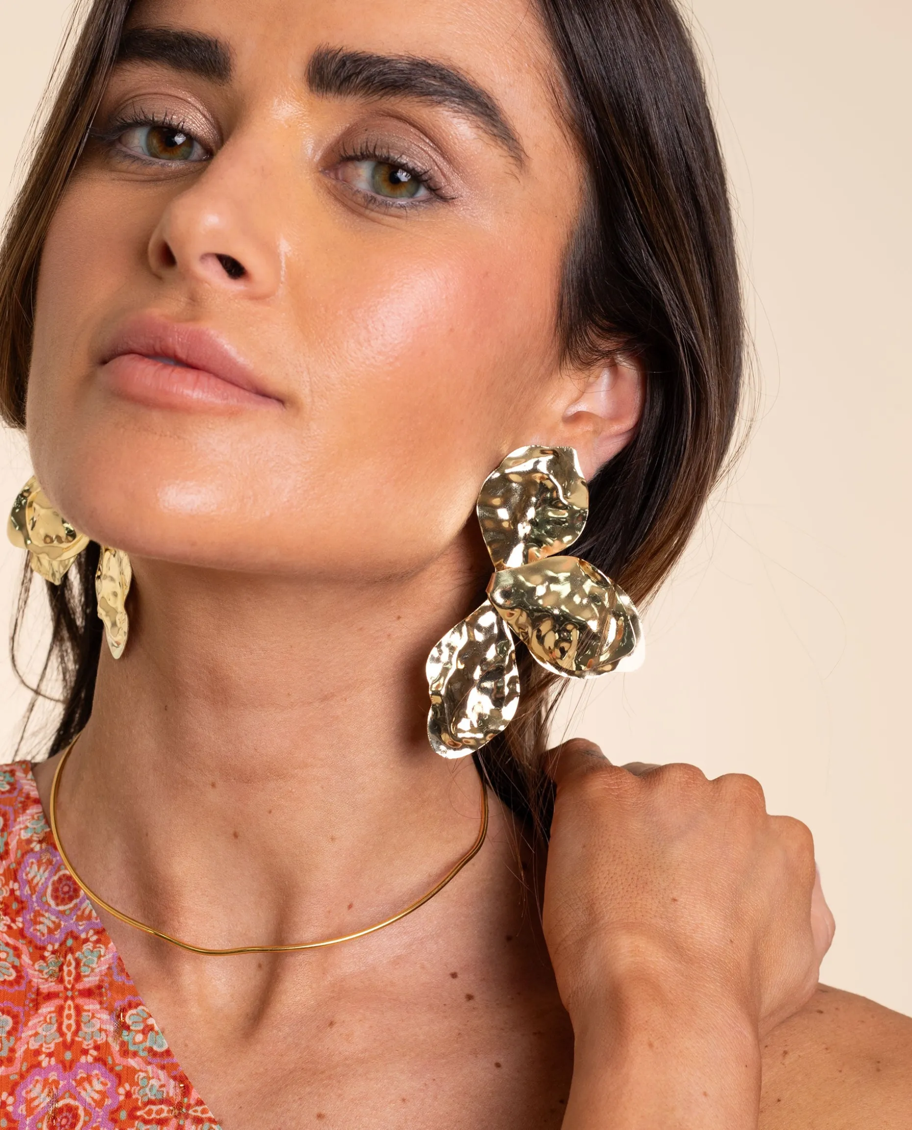 PENDIENTES PETALS · DORADO