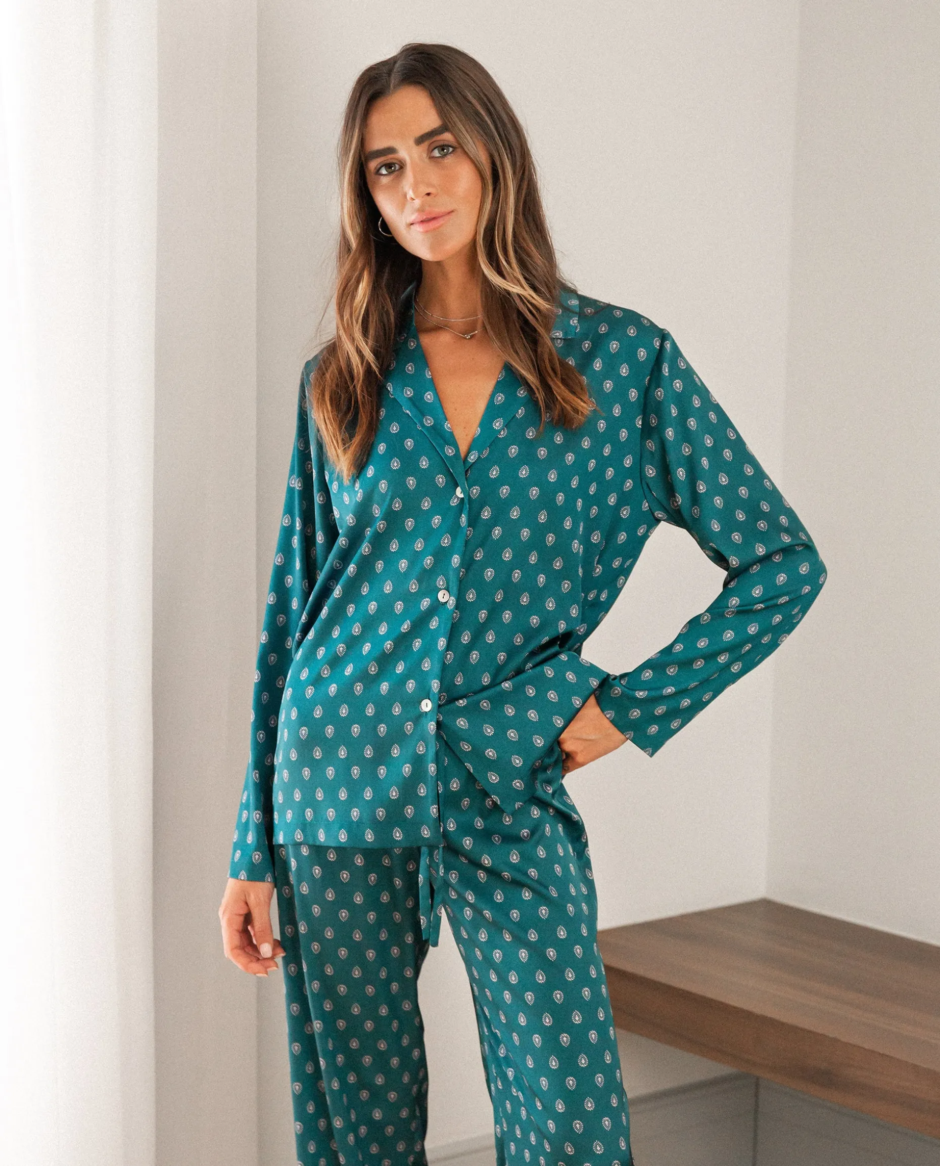 PIJAMA GREEN SUITE · PANTALÓN LARGO