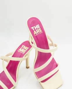 SANDALIA #3 · CRUDO