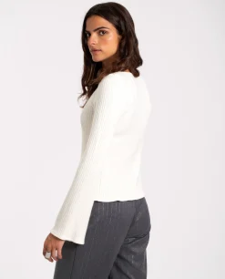 TOP DAILY FIT · CRUDO