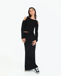 TOP I FEEL LIKE · NEGRO