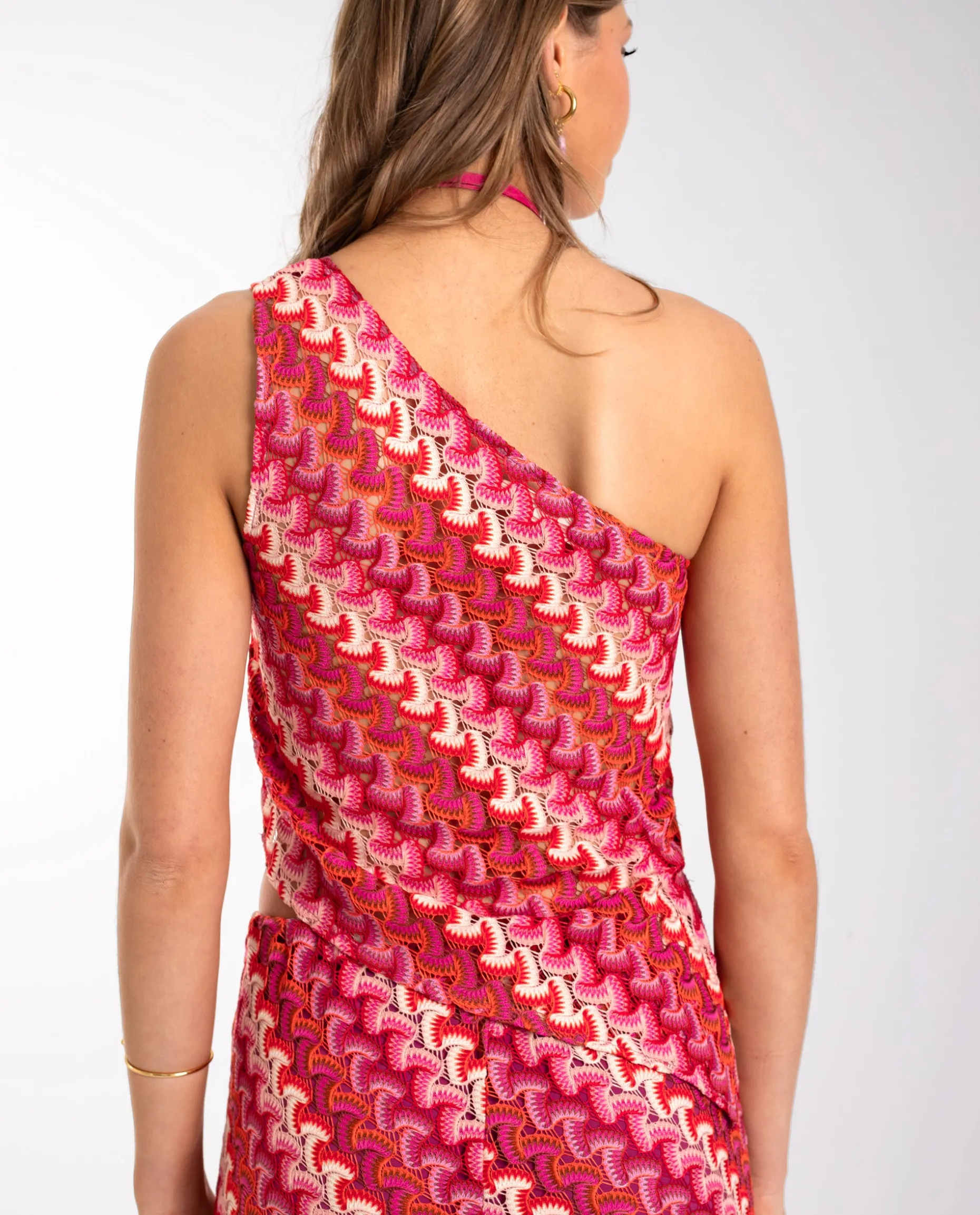 TOP MARIANA · ROJO Y FUCSIA