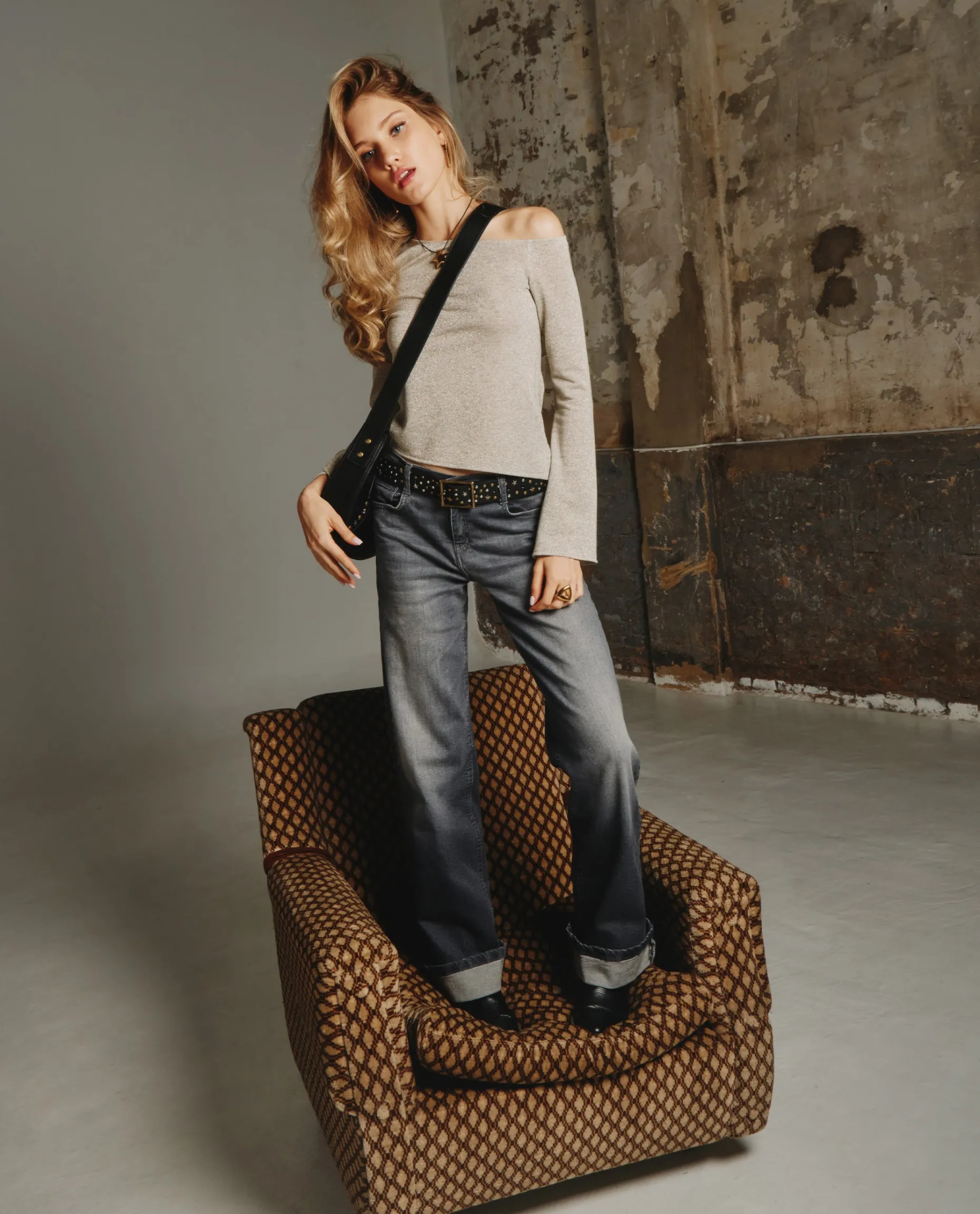 TOP SHINE BRIGHT · BEIGE