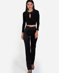 TOP SORRY I'M LATE · NEGRO