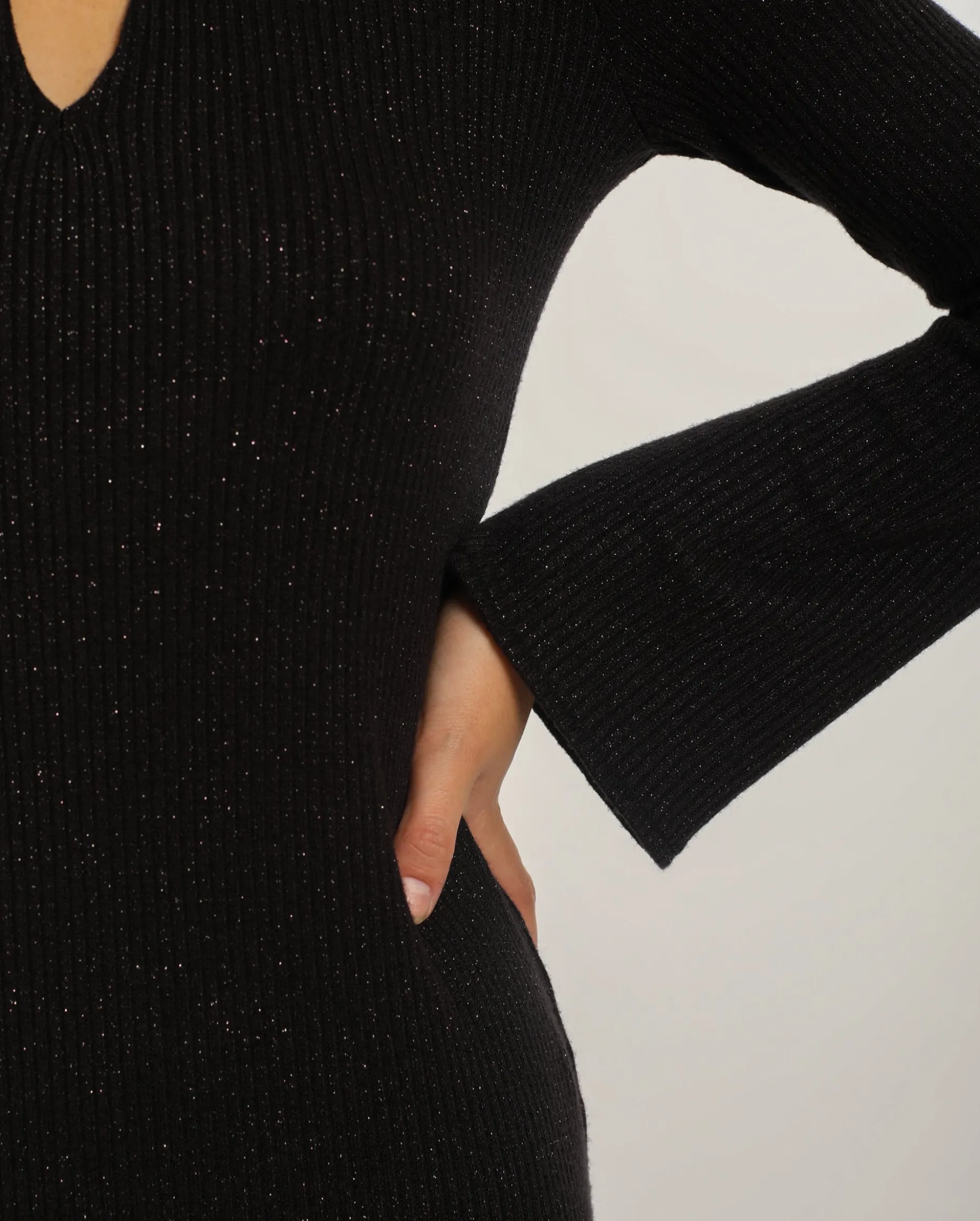 VESTIDO SPOTLIGHT · NEGRO